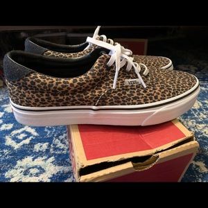 Vans mini Cheetah Print